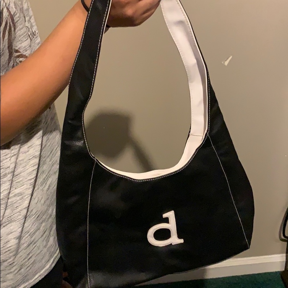 “D” Letter Black Purse